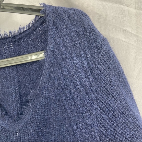 NWT Once Was Melbourne Blue Mohair Wool V- Neck Sweater Size Small - Picture 9 of 11